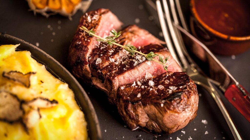 steak-ES-bisztro